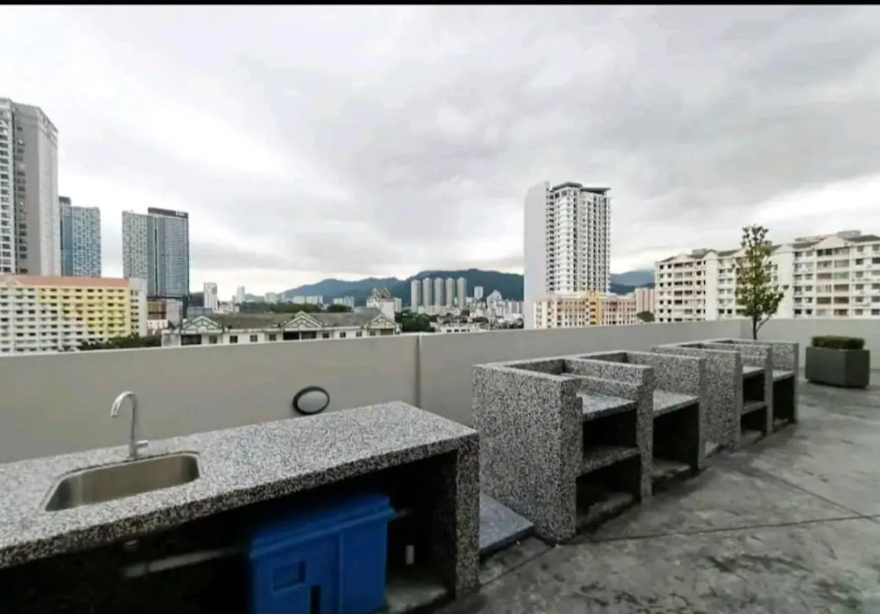 City Town Condo: Cozy Penang Retreat with Beautiful Views George Town Apartment