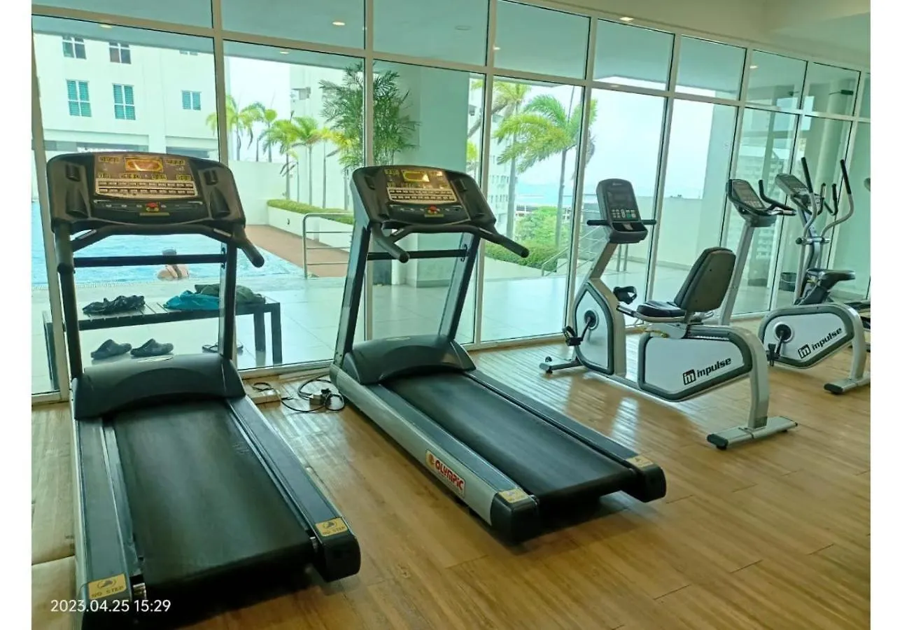 City Town 2-6 Pax Beautiful View Cozy Condo, Jelutong, Georgetown, Centre Heart Of Penang Island, Near Highway Komtar Gurney location